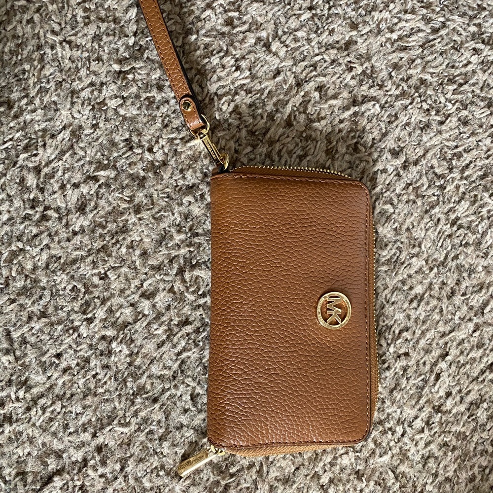 Michael Kors Wristlet